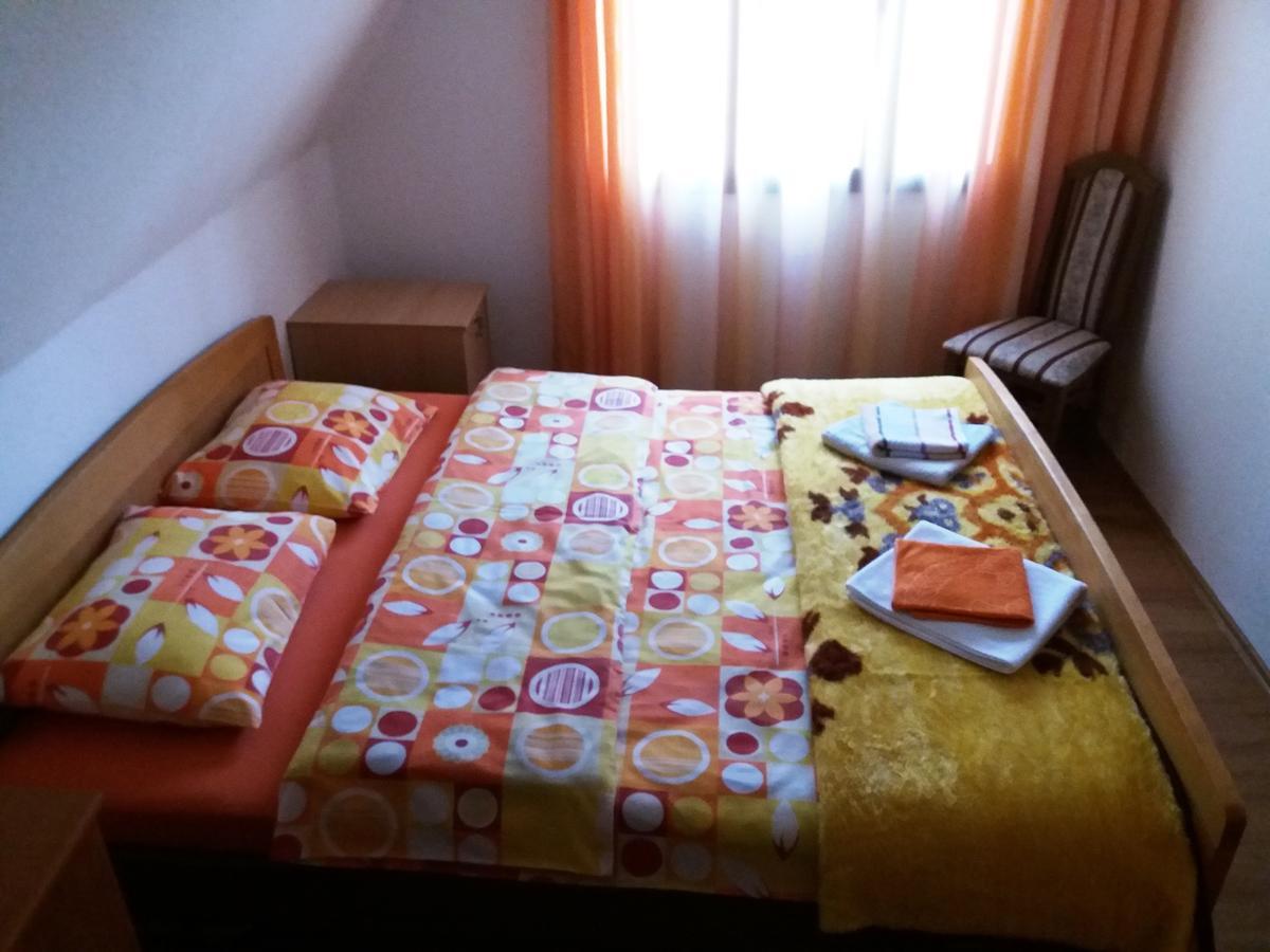 Rent A House - "Laki" Žabljak Exterior foto